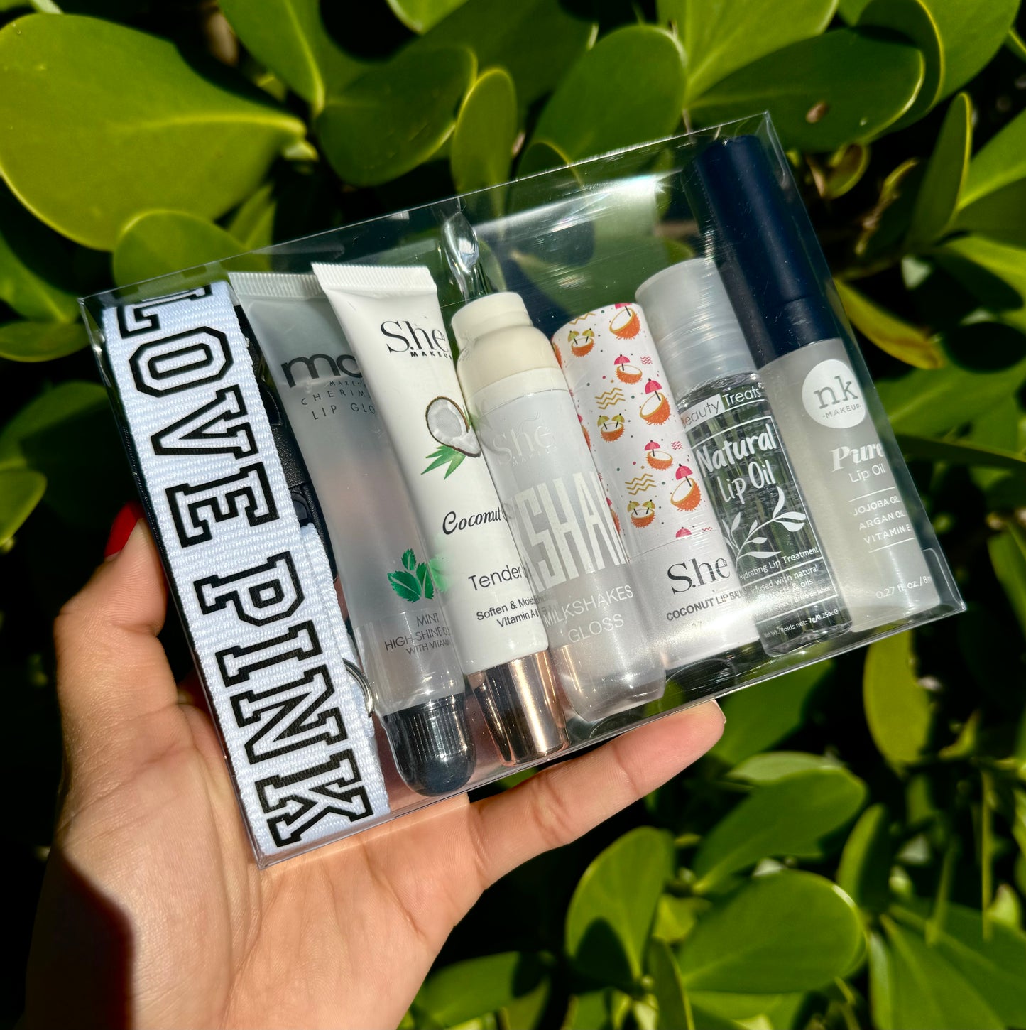 White 🤍 Mini Lanyard Box