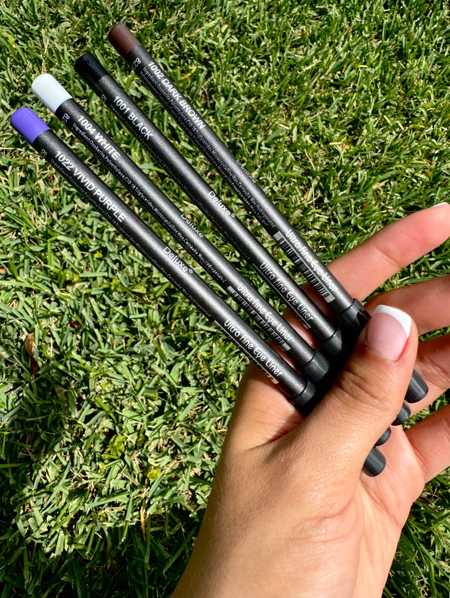 Italia Deluxe 'Ultra-Fine' Pencil EyeLiner